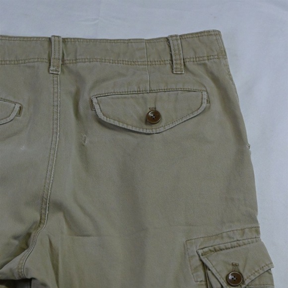 Banana Republic 30 x 11" Khaki‎ Twill Cargo Shorts - Picture 4 of 5